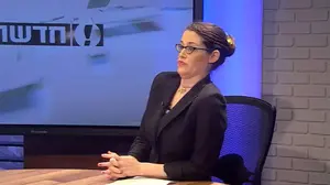 סאטירה - רונית כאגן (מערכת וואלה!)