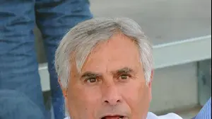 מאמן מכבי נתניה יוסי מזרחי (ברני ארדוב)