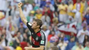 שחקן נבחרת גרמניה תומאס מולר חוגג שער מול ארצות הברית (רויטרס)