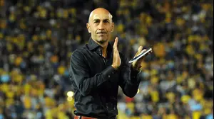 פאקו מאמן מכבי תל אביב (ברני ארדוב , צילום ועריכה: קובי אליהו)