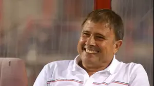 מאמן הפועל באר שבע, אלישע לוי (קובי אליהו)