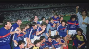שחקני נבחרת צרפת ביורו 1984 (GettyImages)