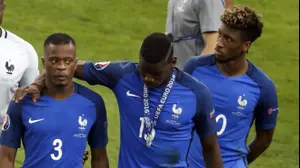 שחקני נבחרת צרפת פטריס אברה, פול פוגבה, קינגסלי קומאן (רויטרס)