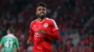 שחקן הפועל באר שבע מיכאל אוחנה חוגג (קובי אליהו)