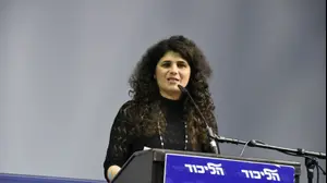 שרן השכל בכנס ליכוד, אווניו, קריית שדה התעופה, 31 בדצמבר 2017 (ראובן קסטרו)