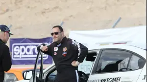 און יעקובסון (יח"צ , פז בר)