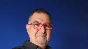 עמי גלאם (מערכת וואלה! NEWS , יונתן גלאם)