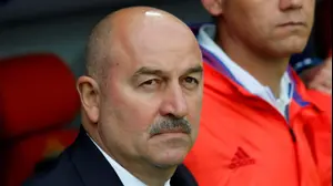 מאמן נבחרת רוסיה סטנסילב צ'רצ'סוב (רויטרס)