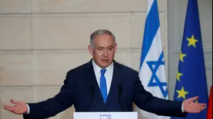 ראש הממשלה בנימין נתניהו במהלך מסיבת עיתונאים בפריז, 5 ביוני 2018 (רויטרס)