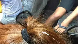 פוסט ויראלי בפייסבוק - יריקה על השיער (צילום מסך)