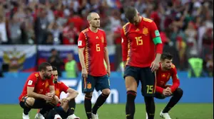 שחקני נבחרת ספרד מאוכזבים (רויטרס)