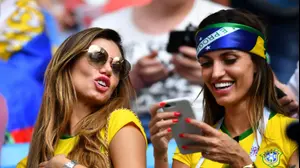 אוהדות נבחרת ברזיל (רויטרס)