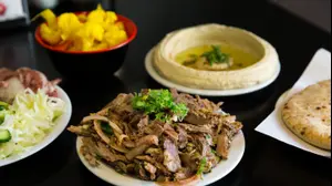 סיור אוכל בוואדי נינאס (דרור עינב)
