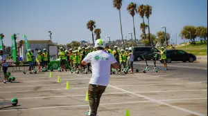 הדרכת רוכבי קורקינטים LIME (יח"צ)