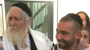 עומר אדם הרב ברלנד (צילום מסך)