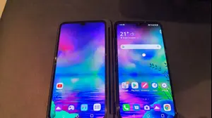 LG G8x (מערכת וואלה! NEWS , מייקי לוי)