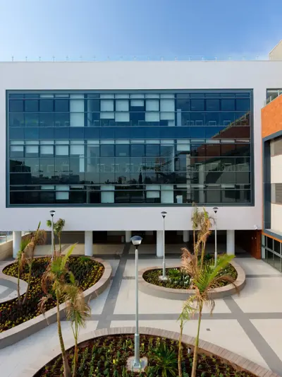 הגמנסיה הריאלית בראשון לציון