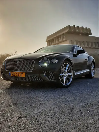 בנטלי קונטיננטל GT