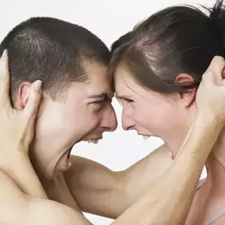 ריב זוג אוהבים ריב זוג אוהבים