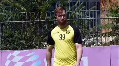 שחקן בית"ר ירושלים ז'אורז'יניו. דני מרון שחקן בית"ר ירושלים ז'אורז'יניו. דני מרון