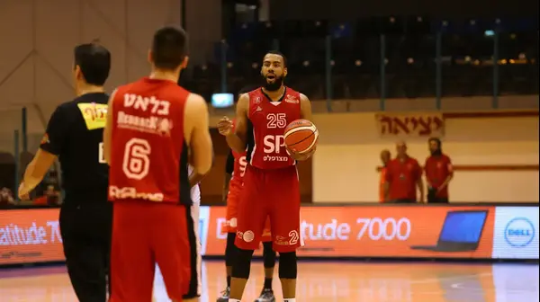 דרל וויליאמס שחקן הפועל תל אביב דרל וויליאמס שחקן הפועל תל אביב