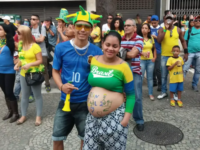 אוהדי נבחרת ברזיל בסאו פאולו, בזמן משחק מול מקסיקו (מערכת וואלה! , אורן יוסיפוביץ)