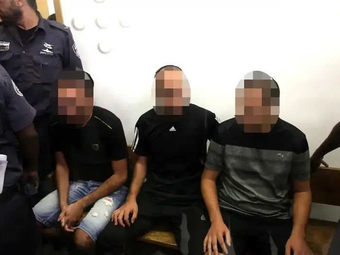 פרשת לה פמיליה: "יאללה לזיין את הישמעאלים ולעשות טרור ...