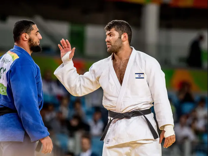 הישג נהדר: אורי ששון זכה במדליית ארד בג'ודו מעל 100 ק"ג ...
