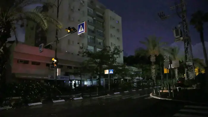 רחוב חשוך רחוב חשוך