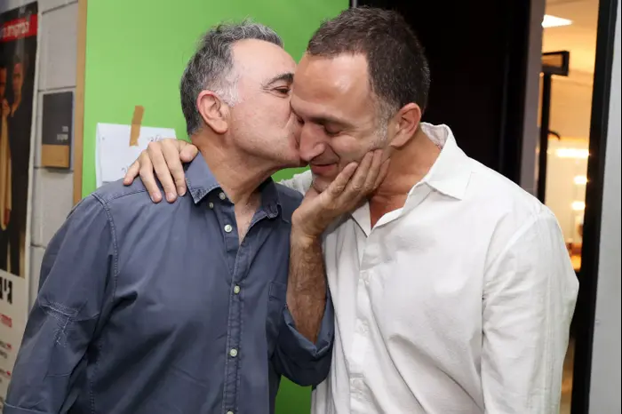 חולי אהבה: ציון ברוך ויאנה יוסף מציגים בטן הריונית - וואלה ...