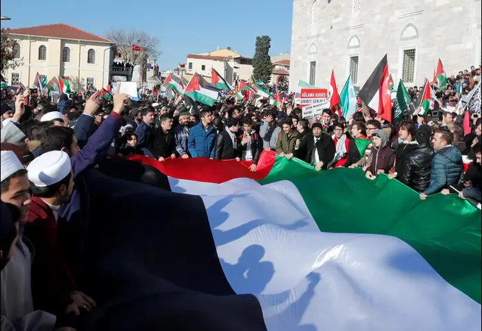 הפגנת מחאה על ההכרה בירושלים באיסטנבול, דצמבר 2017 (רויטרס)