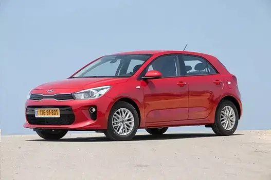 novaya kia rio odin litr tri cilindra