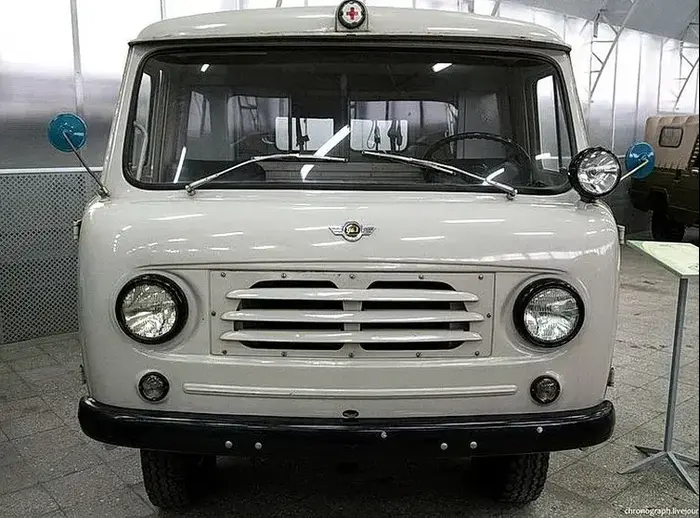 karetu mne karetu iz istorii