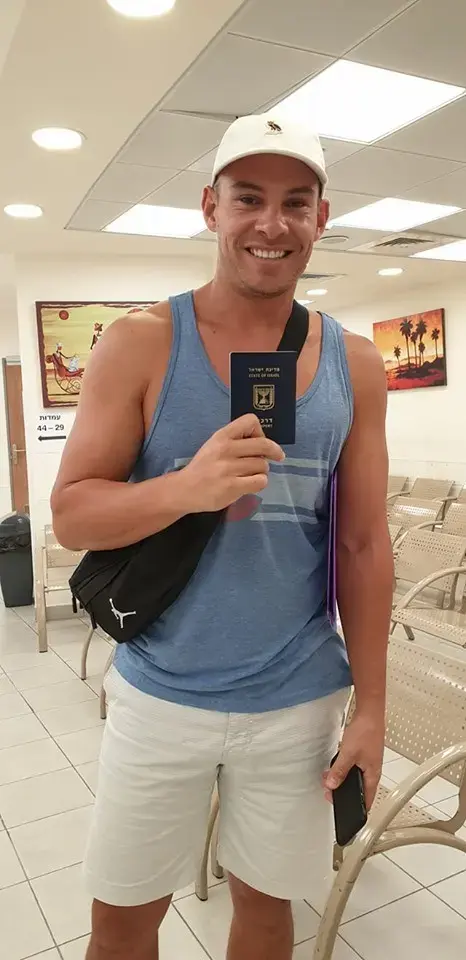 שחקן הבייסבול דני ולנסיה קיבל דרכון ישראלי - וואלה! ספורט