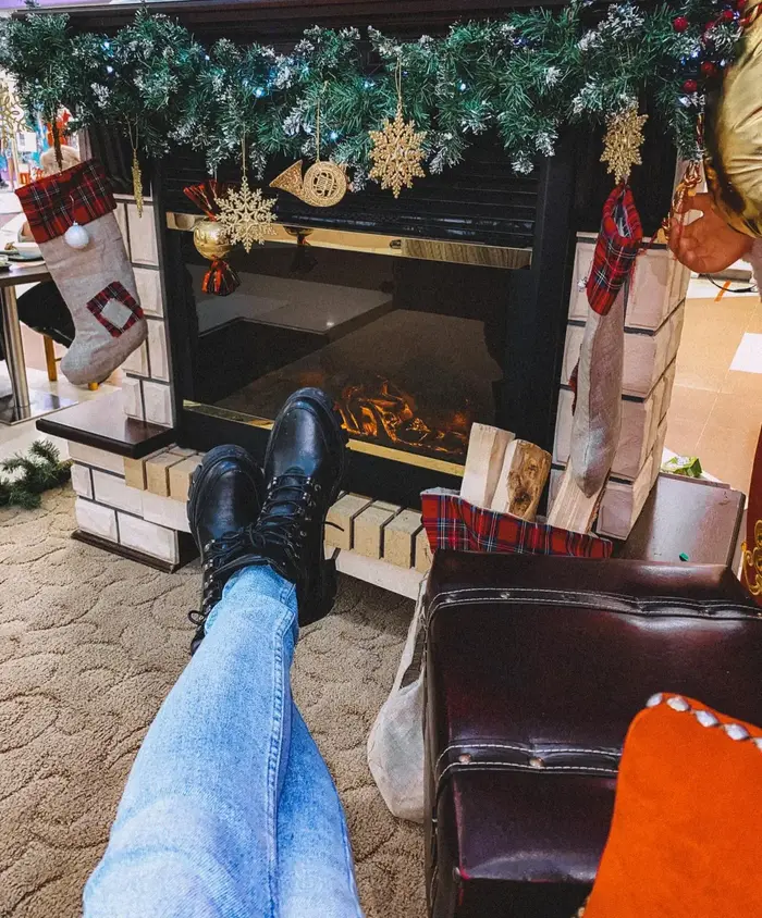 Новогодняя фотосессия: Tanya Kantor для WeShoes