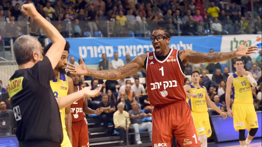 סימונה פיאניג'אני: "השחקנים איבדו את הביטחון והיו עצבניים ...