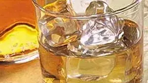 כוס וויסקי כוס וויסקי