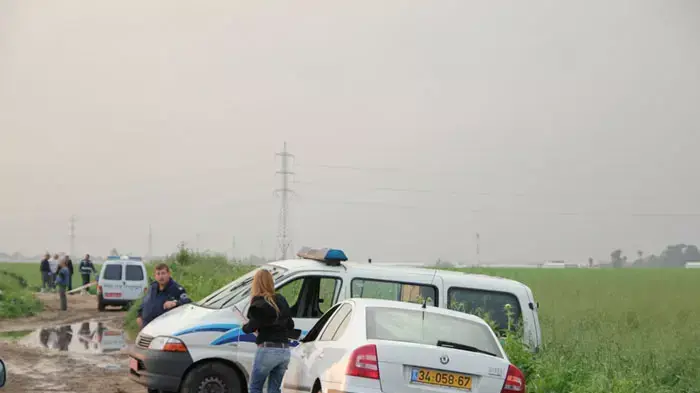 זירת רצח צעירה בת 30 בלוד, אפריל 2011 זירת רצח צעירה בת 30 בלוד, אפריל 2011