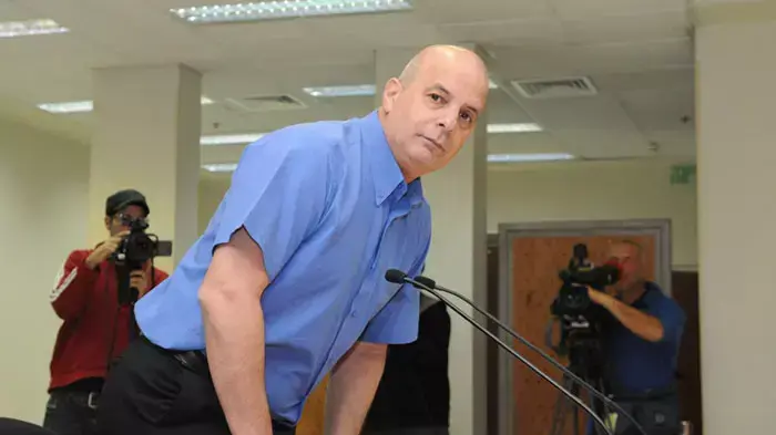 ראש השב"כ היוצא יובל דיסקין בעדות בפני ועדת טירקל לבחינת הטיפול במשט של ספינת המרמרה, אפריל 2011 ראש השב"כ היוצא יובל דיסקין בעדות בפני ועדת טירקל לבחינת הטיפול במשט של ספינת המרמרה, אפריל 2011