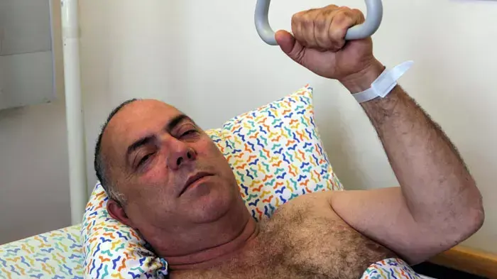 שולי קימל איים להתאבד בגלל שדחו לו את הניתוח בעקבות שביתת הרופאים, אפריל 2011 שולי קימל איים להתאבד בגלל שדחו לו את הניתוח בעקבות שביתת הרופאים, אפריל 2011