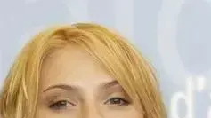 סקרלט גונסון סקרלט גונסון