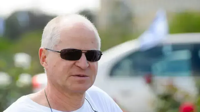 הפגנה של מטה המאבק למען שחרורו של גלעד שליט מול ישיבת הממשלה, מאי 2011 הפגנה של מטה המאבק למען שחרורו של גלעד שליט מול ישיבת הממשלה, מאי 2011