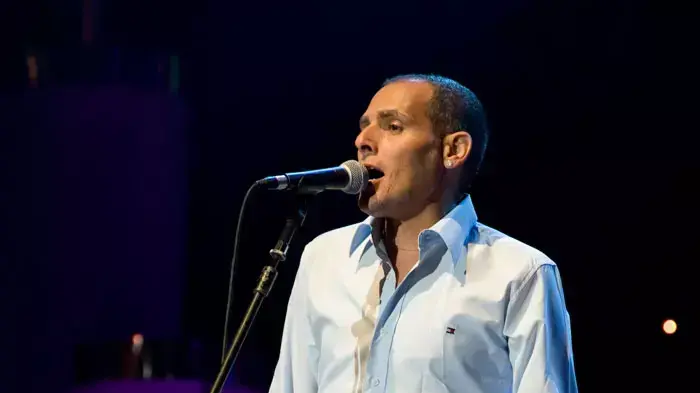 יום הזיכרון שירים בכיכר 2011 יום הזיכרון שירים בכיכר 2011