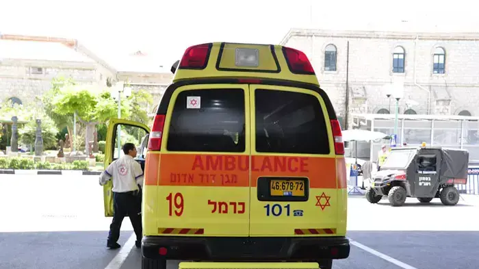 חיילים אשר נחשפו במוסך המטוסים לתרכובת רעילה והגיעו לבית חולים רמב"ם, מאי 2011 חיילים אשר נחשפו במוסך המטוסים לתרכובת רעילה והגיעו לבית חולים רמב"ם, מאי 2011