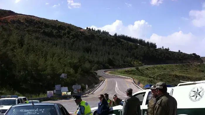 יום אחרי המהומות בגבול הסורי, מחסום סמוך ליישוב מג'דל שמס ברמת הגולן, מאי 2011 יום אחרי המהומות בגבול הסורי, מחסום סמוך ליישוב מג'דל שמס ברמת הגולן, מאי 2011