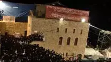 הכנות להילולת ל"ג בעומר המסורתית בקבר רבי שמעון בר יוחאי (רשב"י) במירון, מאי 2011 הכנות להילולת ל"ג בעומר המסורתית בקבר רבי שמעון בר יוחאי (רשב"י) במירון, מאי 2011