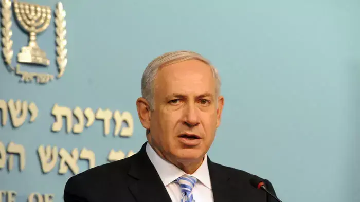 ראש הממשלה בנימין נתניהו חותם על הסכם "עוז לתמורה" ראש הממשלה בנימין נתניהו חותם על הסכם "עוז לתמורה"