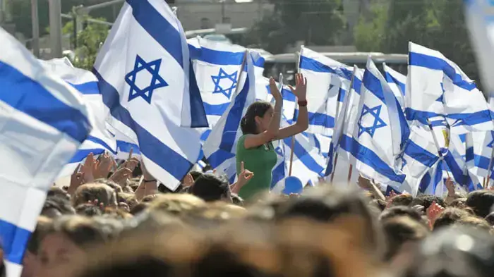 מצעד ריקוד הדגלים ועצרת בכותל לכבוד יום ירושלים, מאי 2011 מצעד ריקוד הדגלים ועצרת בכותל לכבוד יום ירושלים, מאי 2011