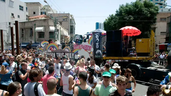 מצעד הגאווה בתל אביב, יוני 2011 מצעד הגאווה בתל אביב, יוני 2011