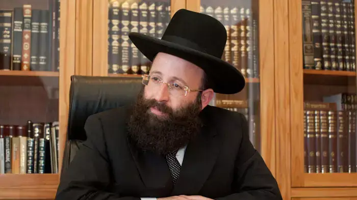 רב הכותל והמקומות הקדושים שמואל רבינוביץ', יוני 2011 רב הכותל והמקומות הקדושים שמואל רבינוביץ', יוני 2011